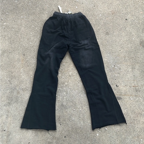 Brand New Hellstar Sweats - Picture 3 of 5